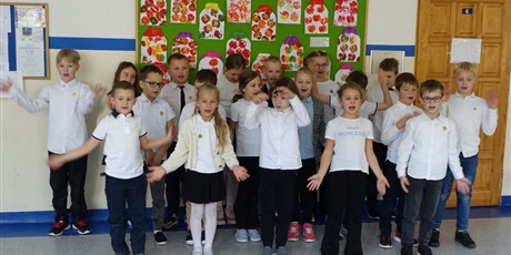 Powiększ grafikę: dzien-edukacji-narodowej-2025-646303.jpg