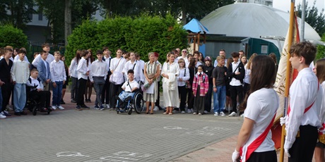 Powiększ grafikę: rozpoczecie-roku-szkolnego-2025-2026-636420.jpg