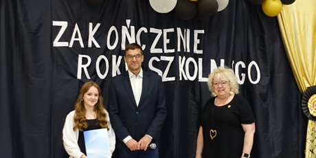 Powiększ grafikę: zakonczenie-roku-szkolnego-2024-2025-636444.jpg